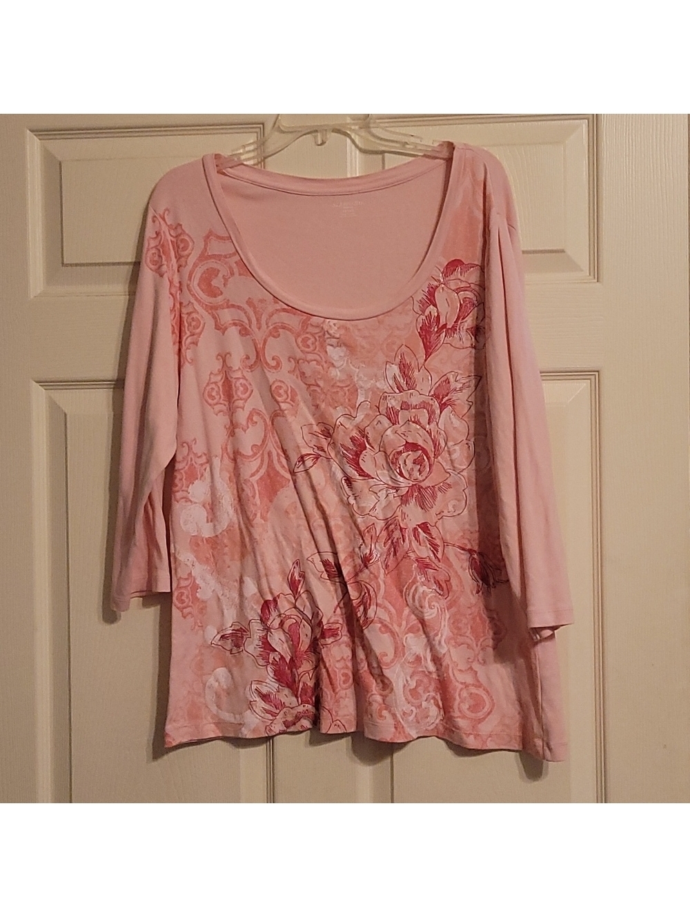 St. John's Bay Women's Light Pink 3/4 Sleeve Floral Print Top Size 1X